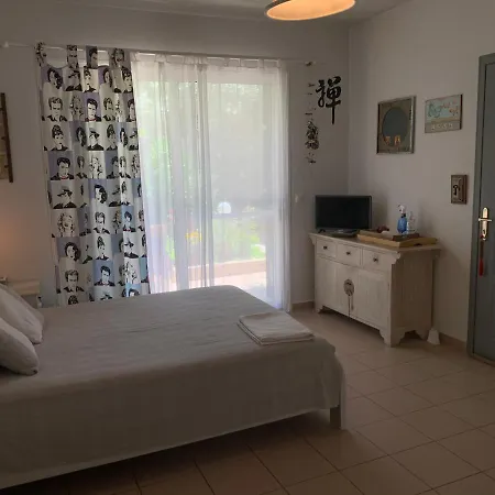 Apartman Efi's *