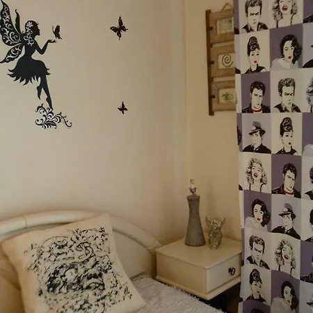Apartament Efi's